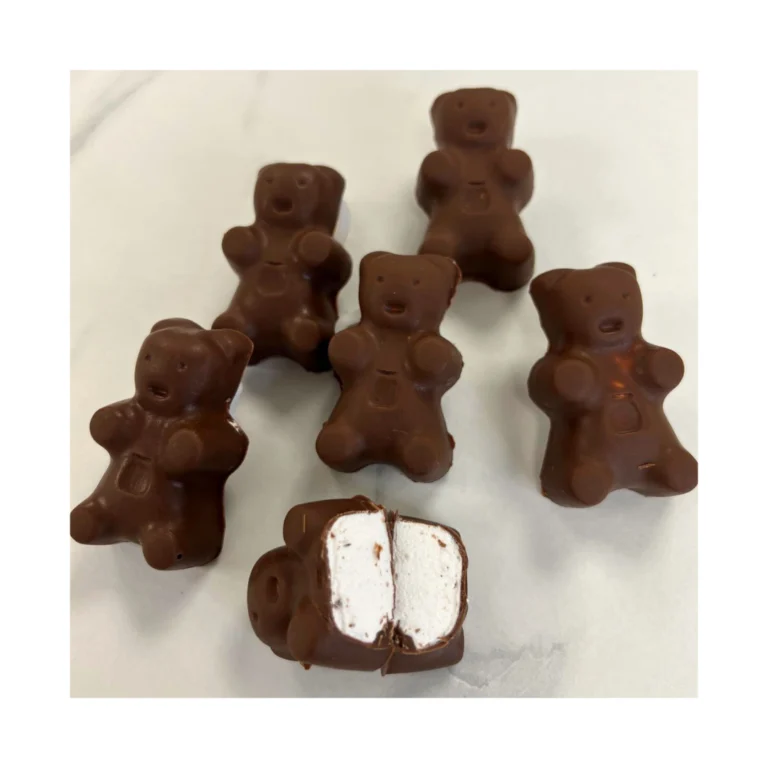 Apprenez à réaliser des oursons guimauve fondant et croquant à la fois avec l'atelier parent-enfant de Candice Bakes