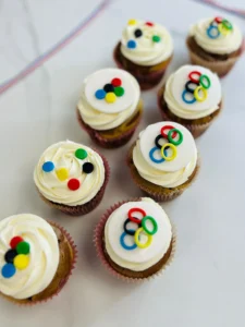 Événements - Collectivités : Activités de pâtisserie – Cupcakes Jeux Olympiques - Candice Bakes