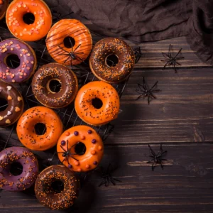 Atelier Enfant - mini donuts au four - mini donuts réalisés par Candice Bakes pour Halloween